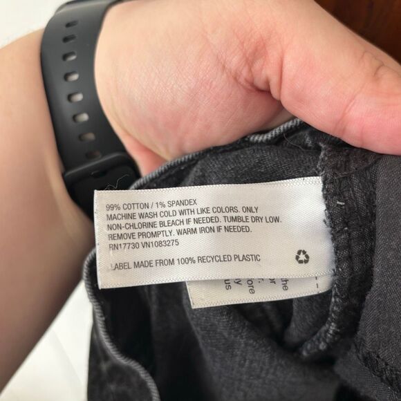 Universal Thread Gray Vintage Straight Jeans Size 8 - Picture 5 of 5